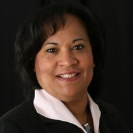 Photo of Carolyn Castro-Donlan